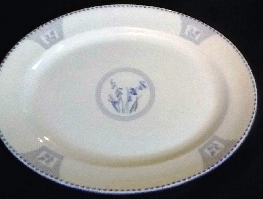 2034 14" Oval Serving Platter by Shelley-1