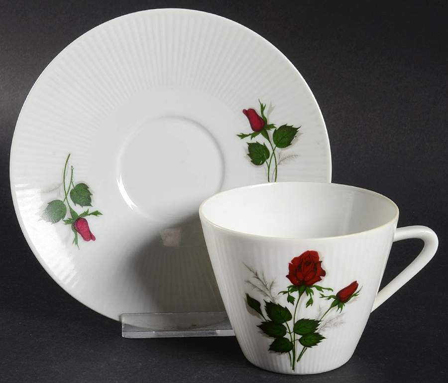 25564 Flat Cup & Saucer Set by Seltmann-1