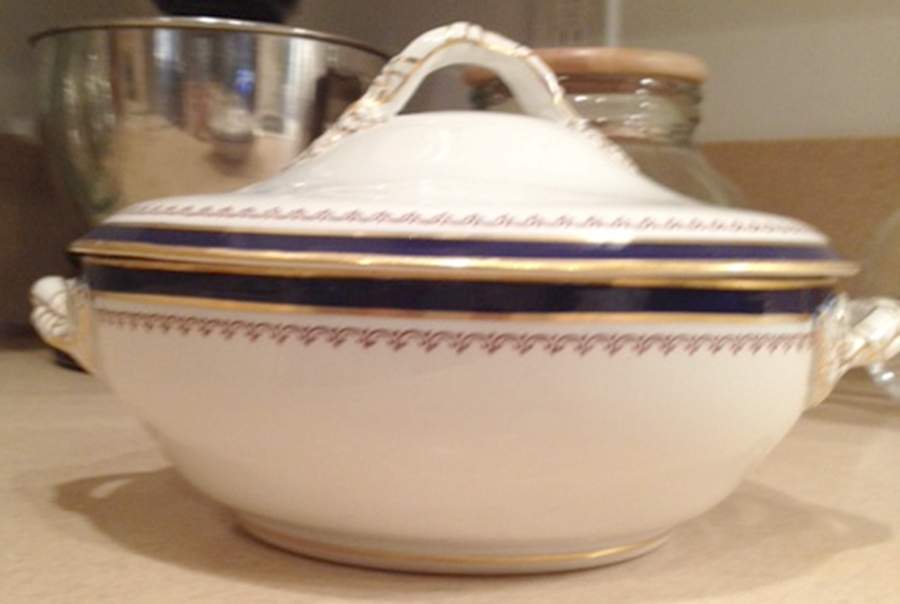 2-6417 Round Covered Vegetable by Spode-1