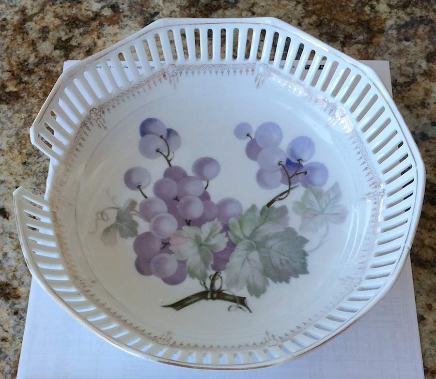 SCH740 8" Pierced Round Bowl by Schumann - Bavaria-1