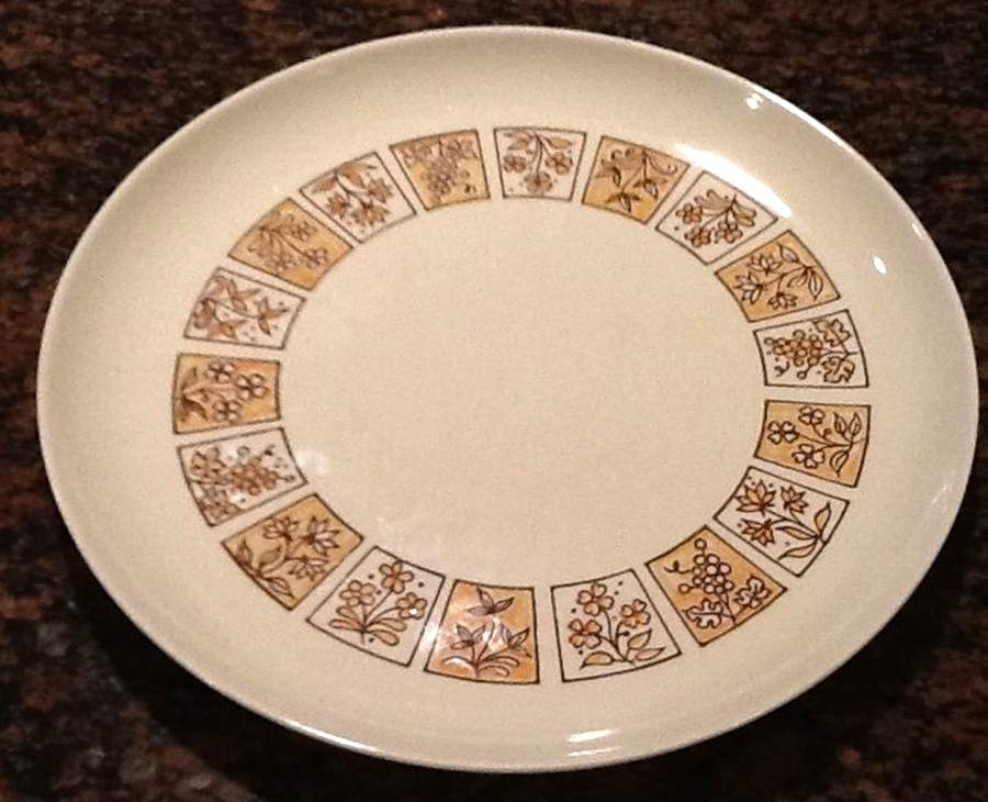 STT438 Dinner Plate by Stetson-1