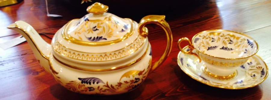 8484 (Scalloped) Teapot & Lid by Spode-1