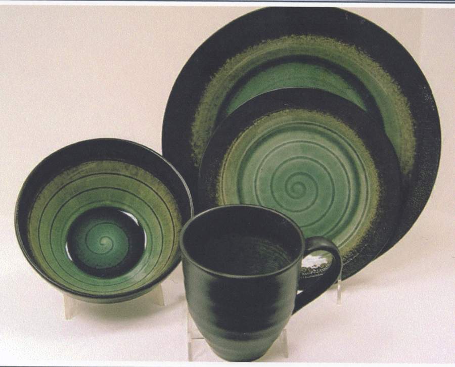 Santa Barbara Green Dinner Plate by Sterling Home(China)-1