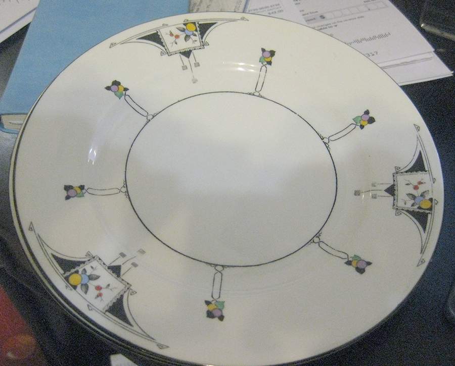 11508 Dinner Plate by Shelley-1