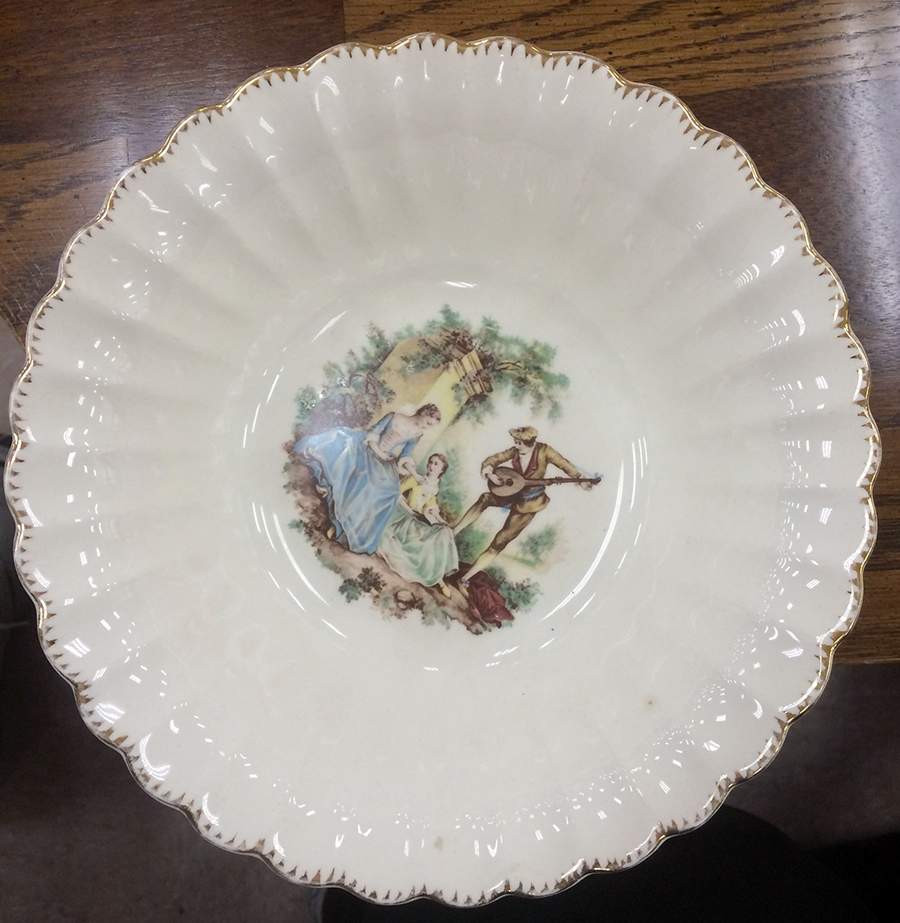 Serenade (1 K-G.F.E.) Saucer by Sebring Pottery-1