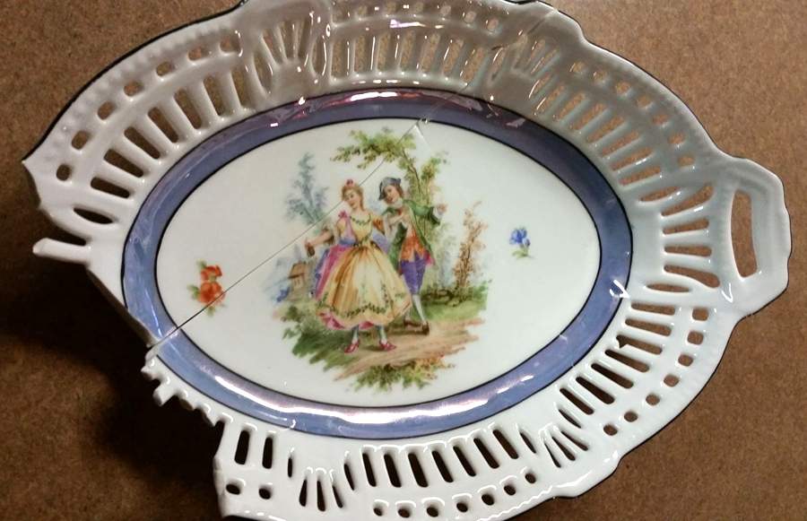SWH76 10" Pierced Oval Bowl by Schwarzenhammer-1