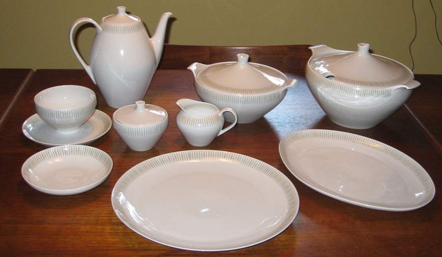 SCD152 Chop Plate (Round Platter) by Schonwald-1