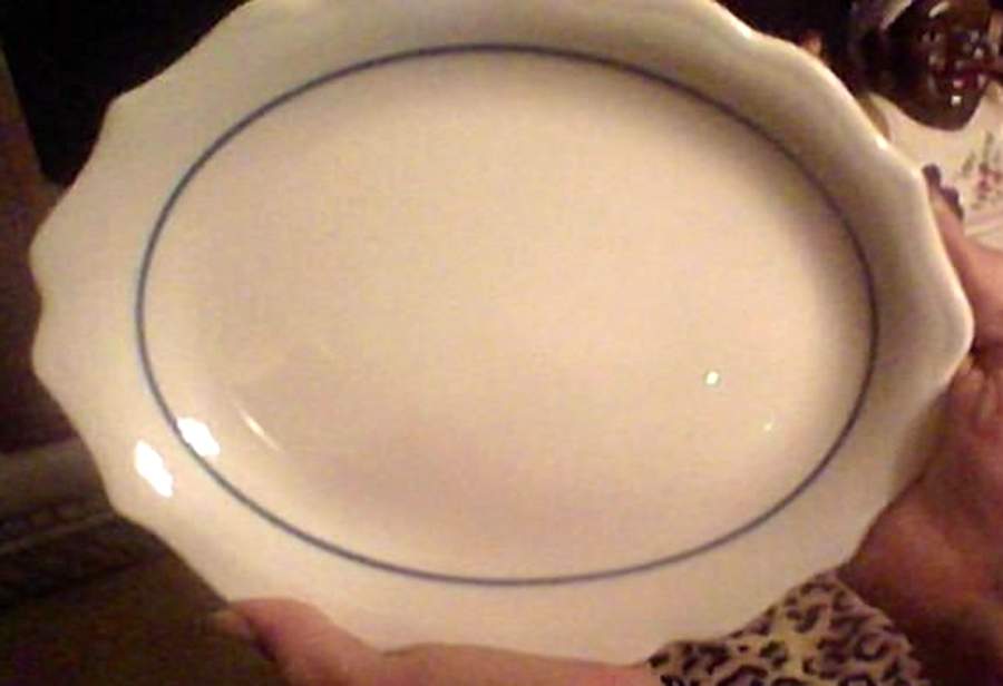 SY1185 11" Oval Serving Platter by Syracuse-1