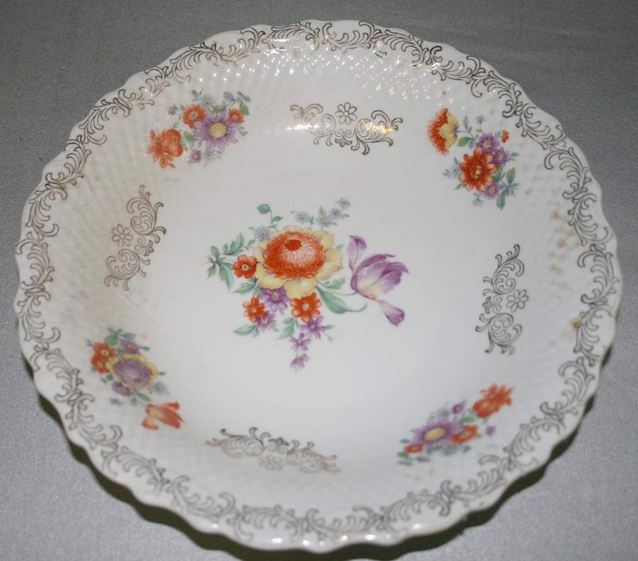 SCH756 10" Round Vegetable Bowl by Schumann - Bavaria-1
