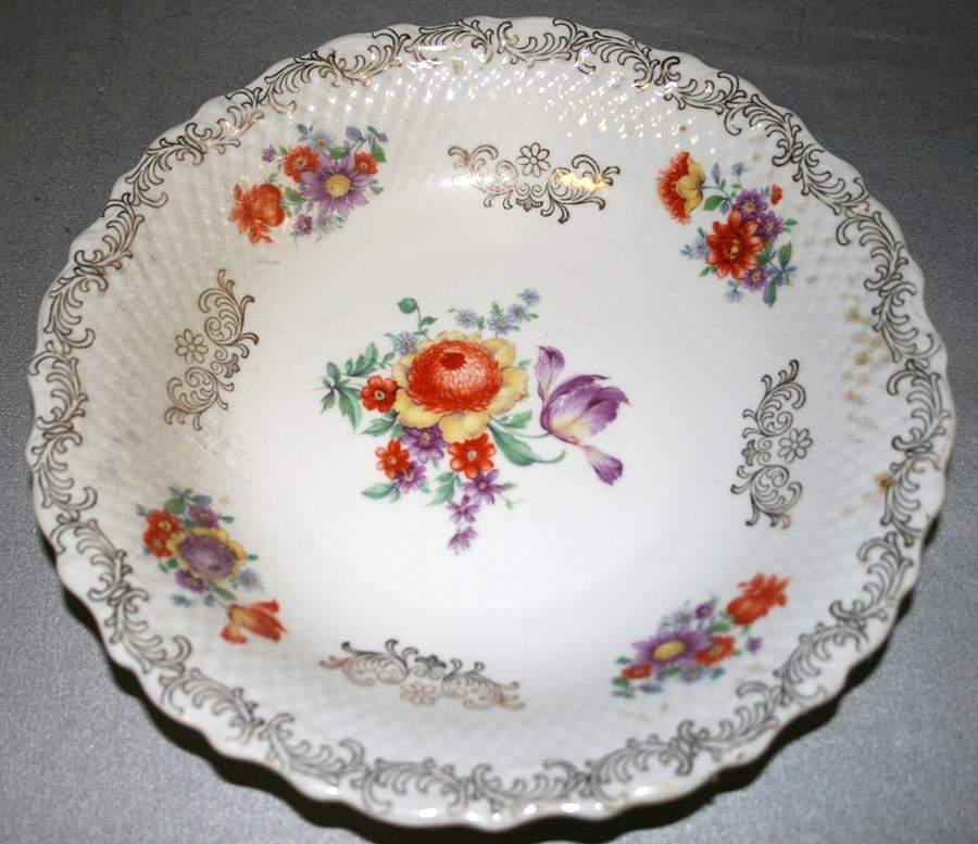 SCH757 9" Round Vegetable Bowl by Schumann - Bavaria-1