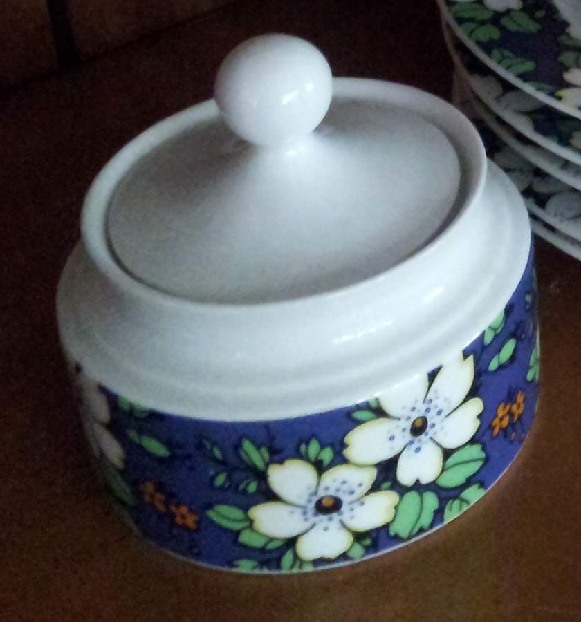 SCH759 Sugar Bowl & Lid by Schumann - Bavaria-1