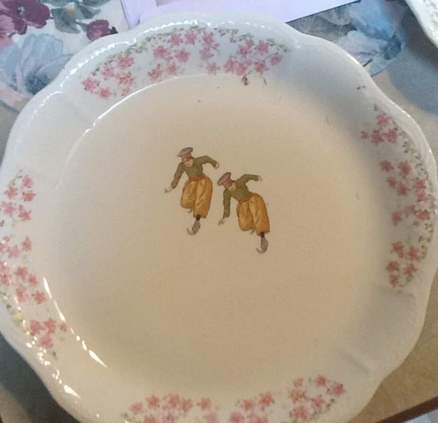 SVR20 Dinner Plate by Sevres (USA)-1