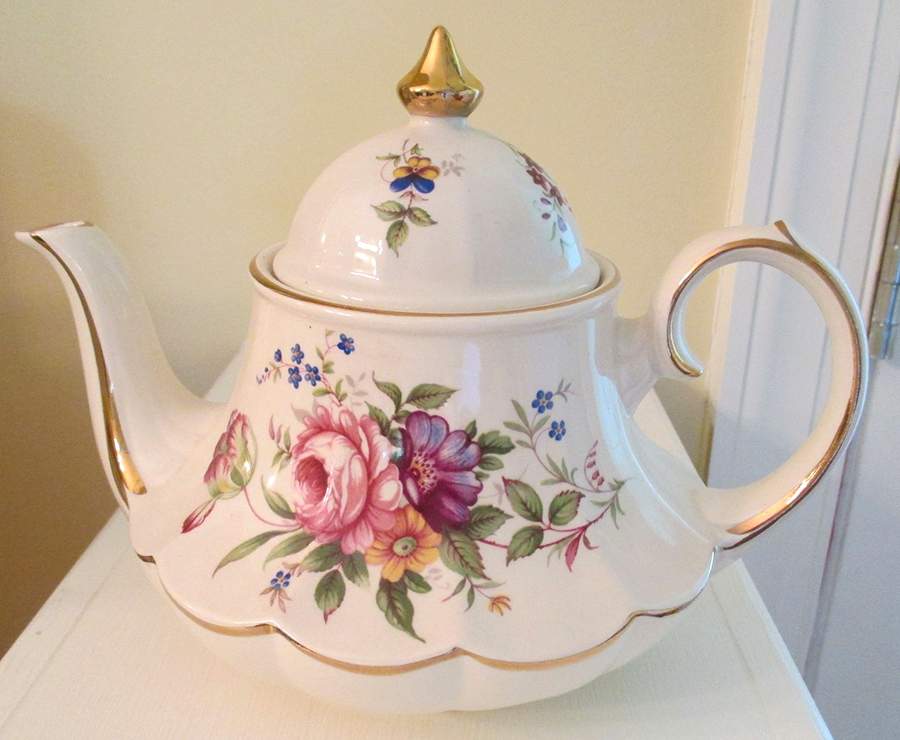 3185 Teapot & Lid by Sadler-1