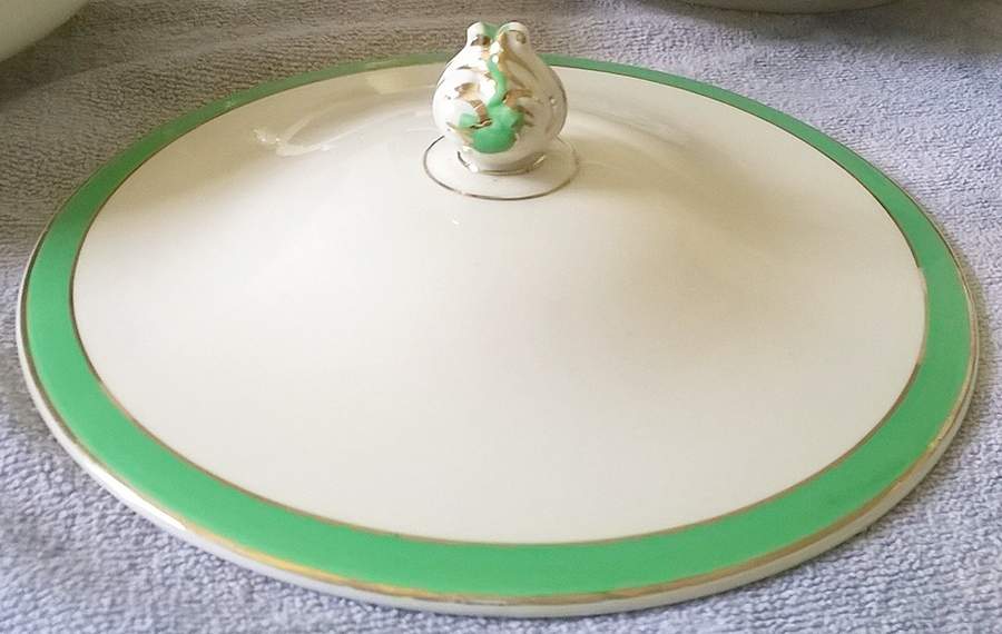 Queens Green Lid for Round Vegetable by Soho Pottery-1