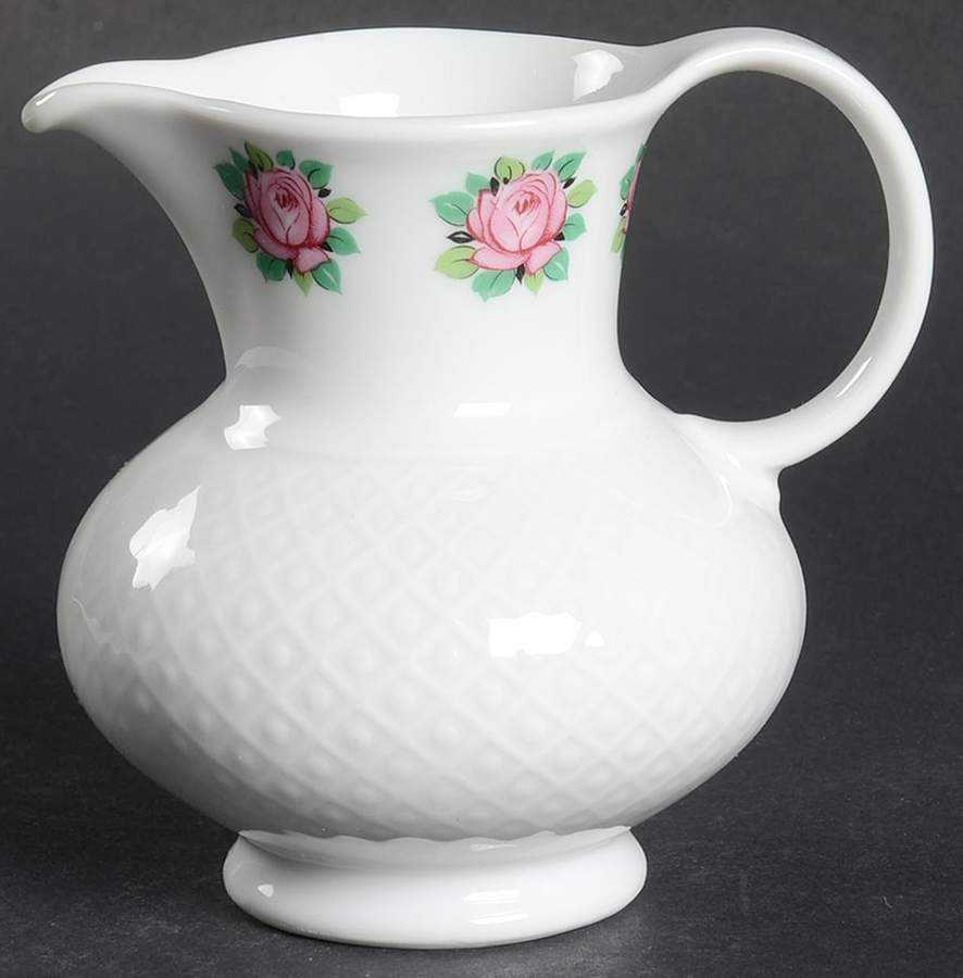 SLT482 Creamer by Seltmann-1