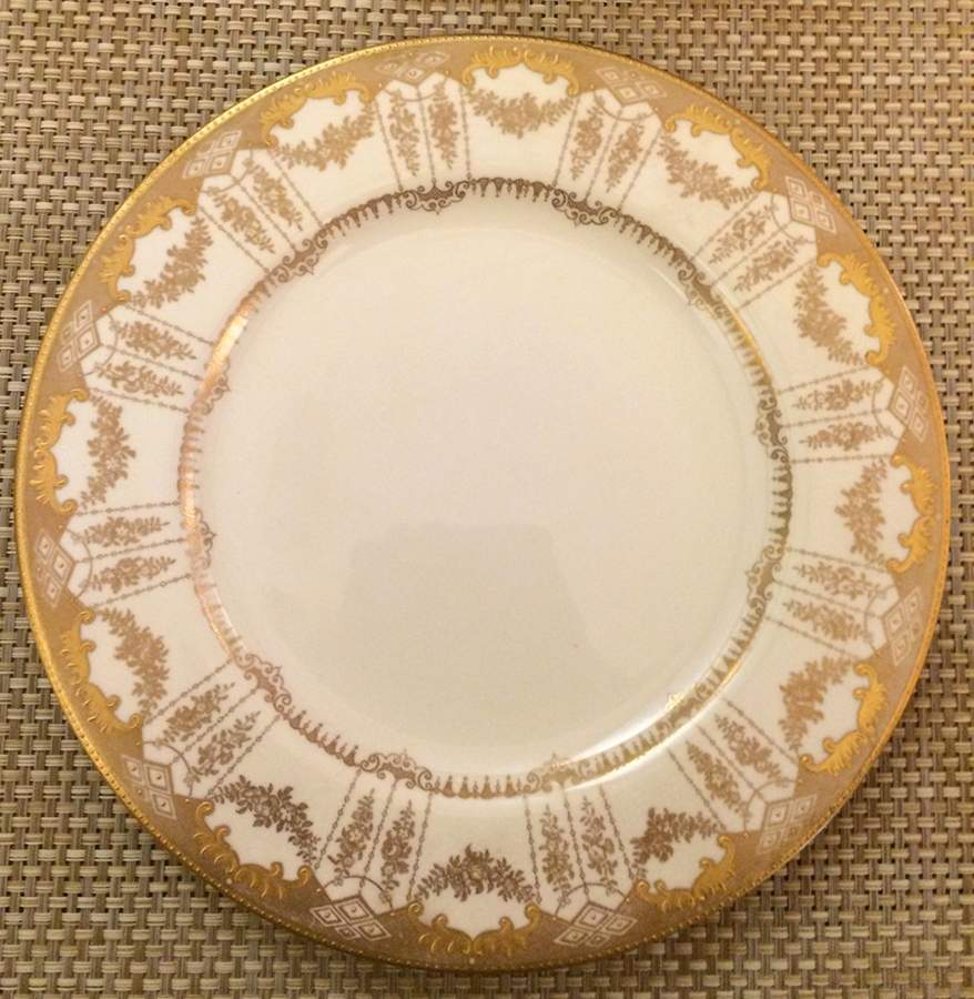 R2921 Dinner Plate by Spode-1