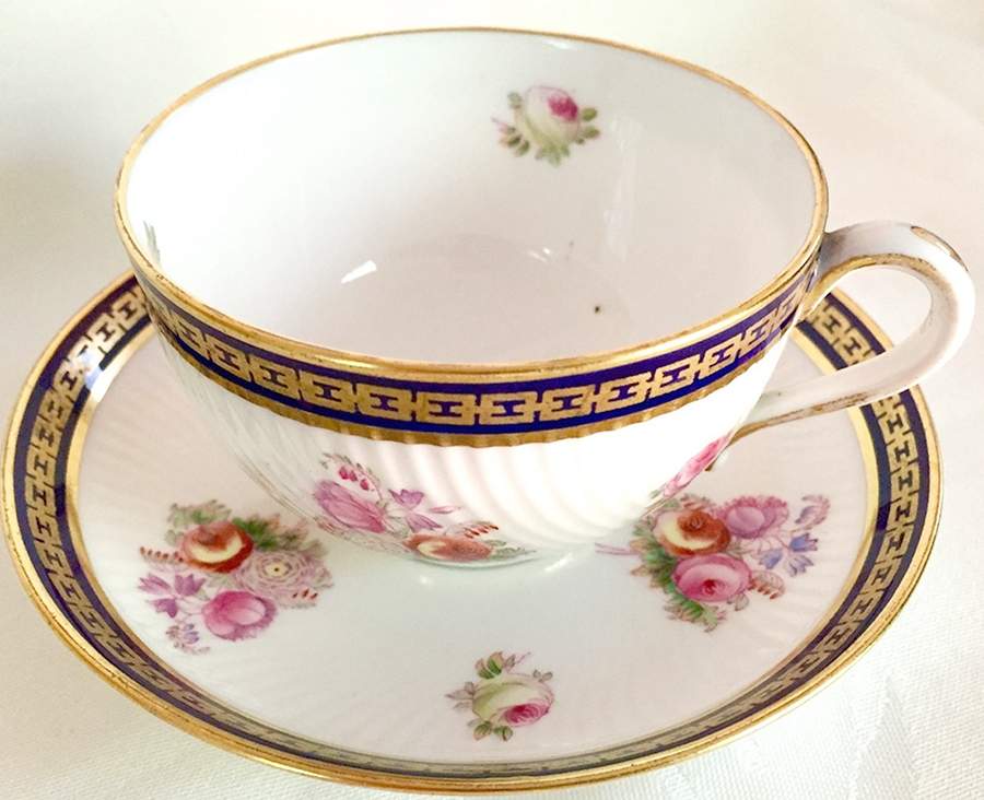 9105 Flat Cup & Saucer Set by Spode-1