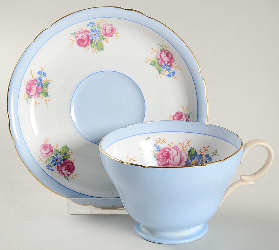 Z13249 Footed Cup & Saucer Set by Shelley-1