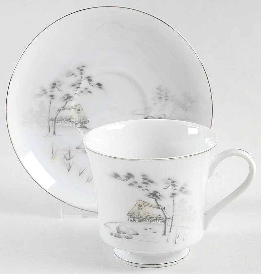 Mt Fuji Rim Shape Footed Cup & Saucer Set by Sone-1