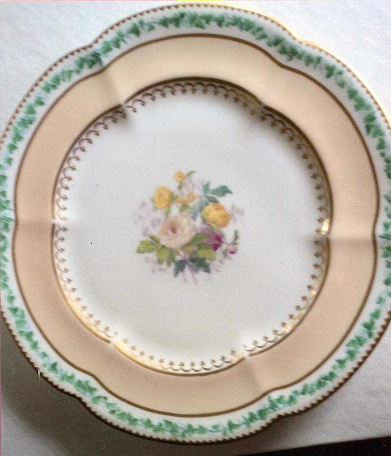 D5499 Dinner Plate by Spode-1