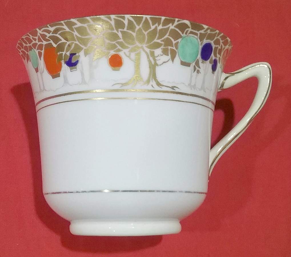 11391 Footed Cup by Shelley-1