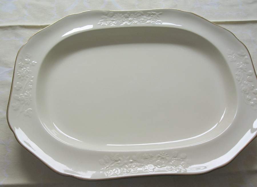 R7989 16" Oval Serving Platter by Spode-1