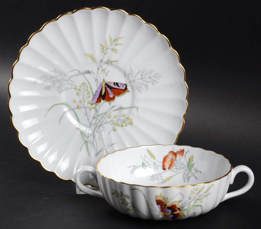 Y7378 Flat Cream Soup Bowl & Saucer Set by Spode-1
