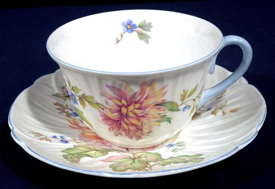 0443 Flat Cup & Saucer Set by Shelley-1