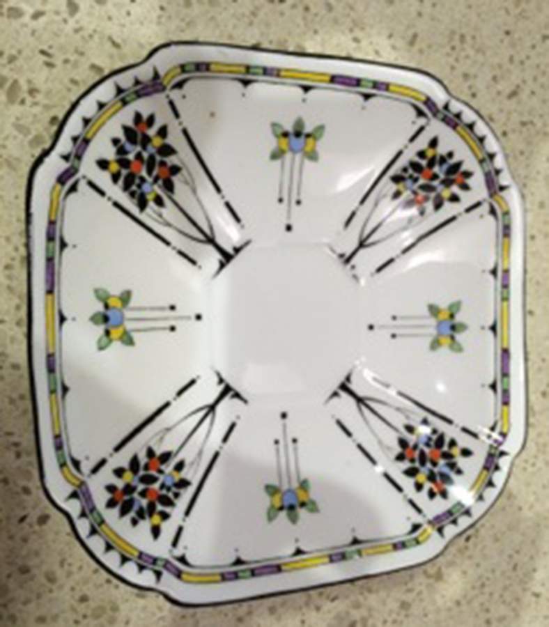 11496 Saucer by Shelley-1