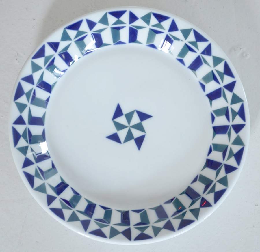 Monferico Dinner Plate by Sargadelos-1