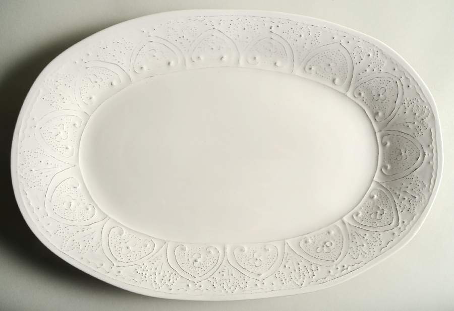 SWZ8 White 18" Oval Serving Platter by Sweet Ceramics (La Ceramica d'Italia)-1