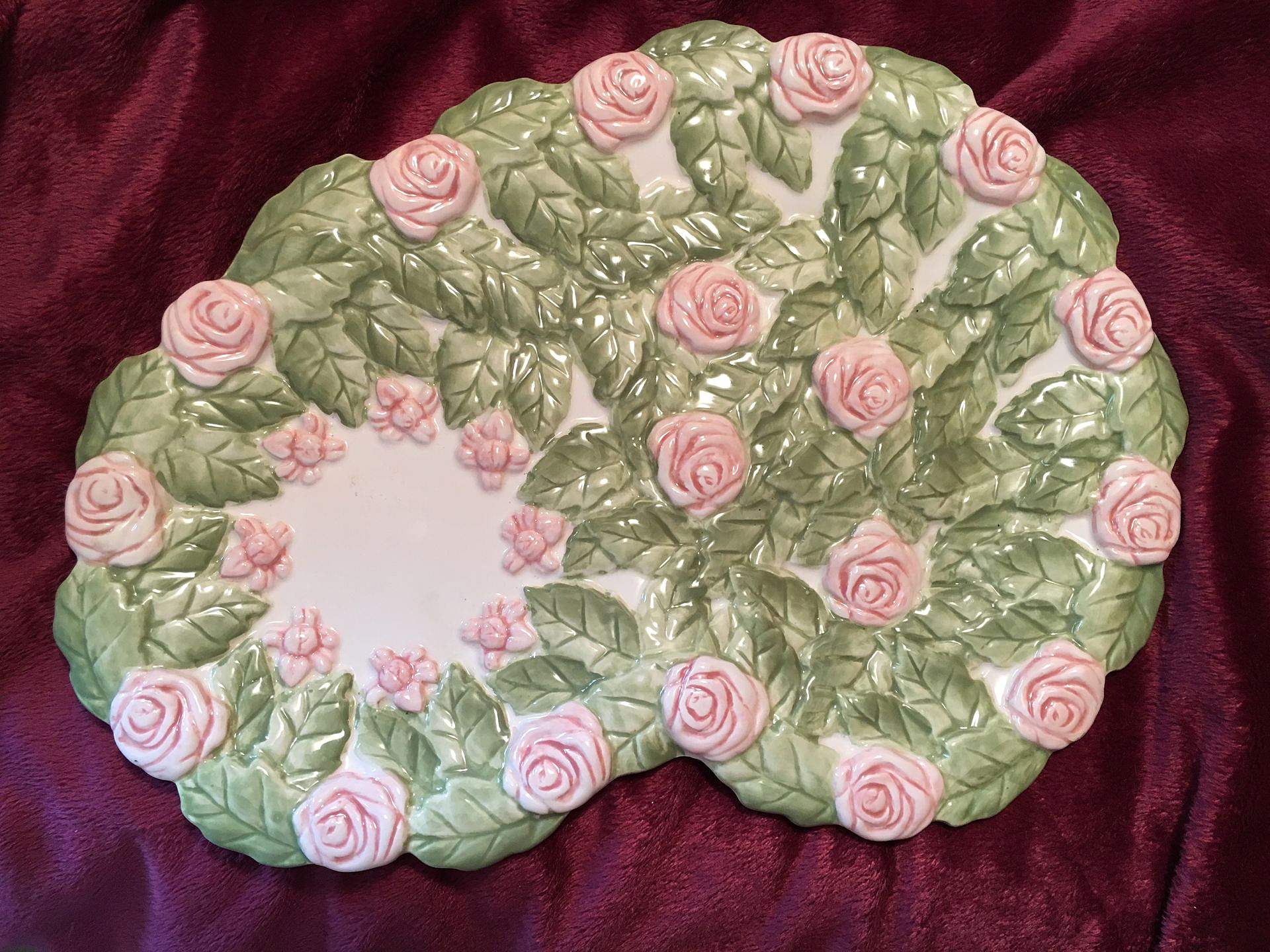 Sculpted Rose Snack Plate by Silvestri-1