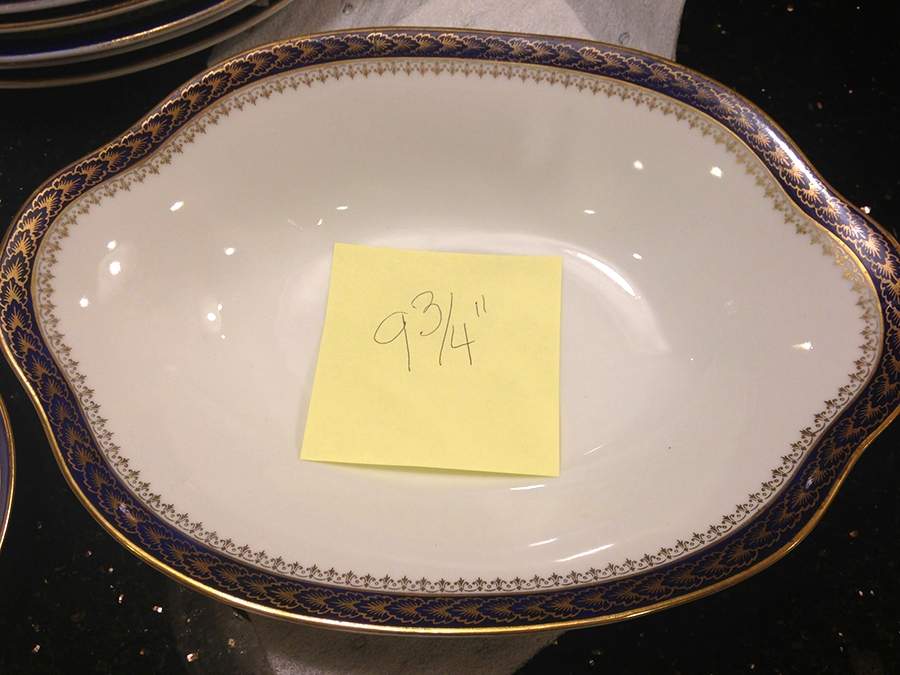 2766 9" Oval Vegetable Bowl by Sommer & Matschak-1