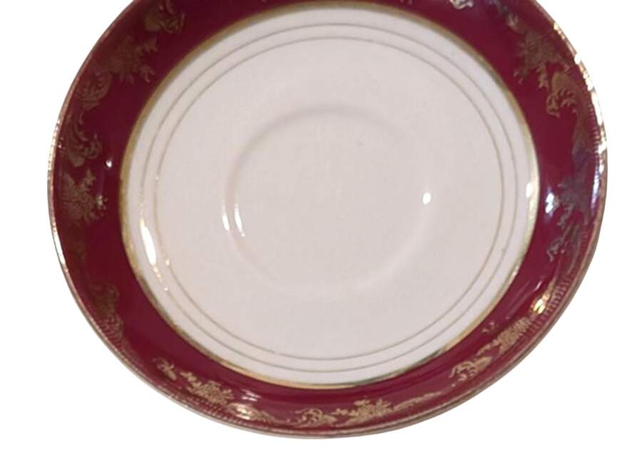 611 39 Saucer by Sovereign Potters-1