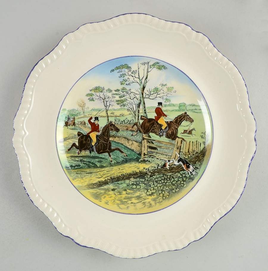 Herring Hunt (Gadroon, Purple Trim) Dinner Plate by Spode-1