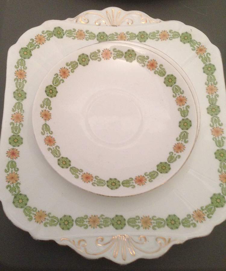10-10437 Handled Cake Plate by Shelley-1