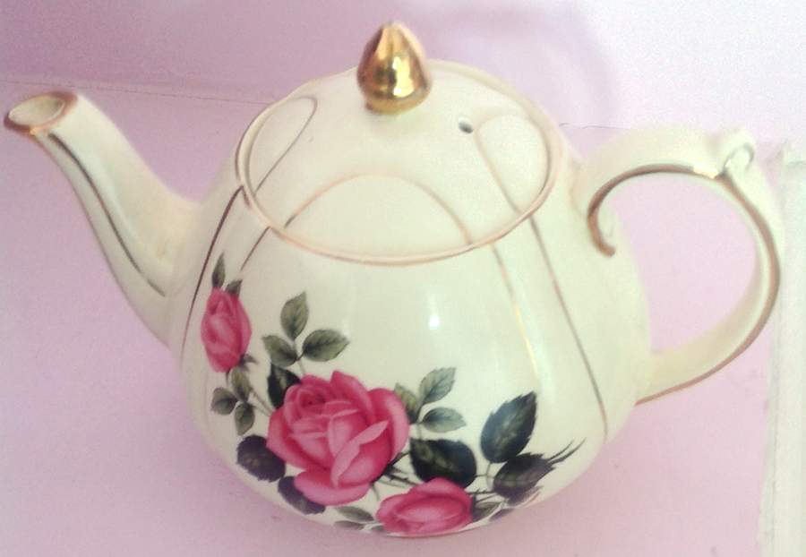 2789 Teapot & Lid by Sadler-1