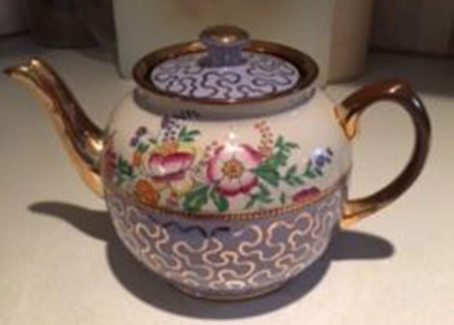 1532 Teapot & Lid by Sadler-1