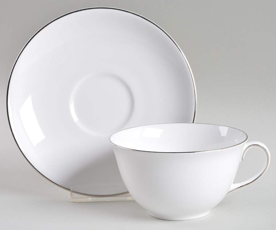 SCO60 Flat Cup & Saucer Set by Susie Cooper-1