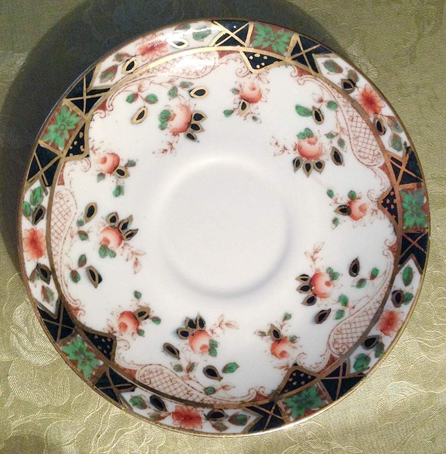 York Saucer by Salt & Nixon-1