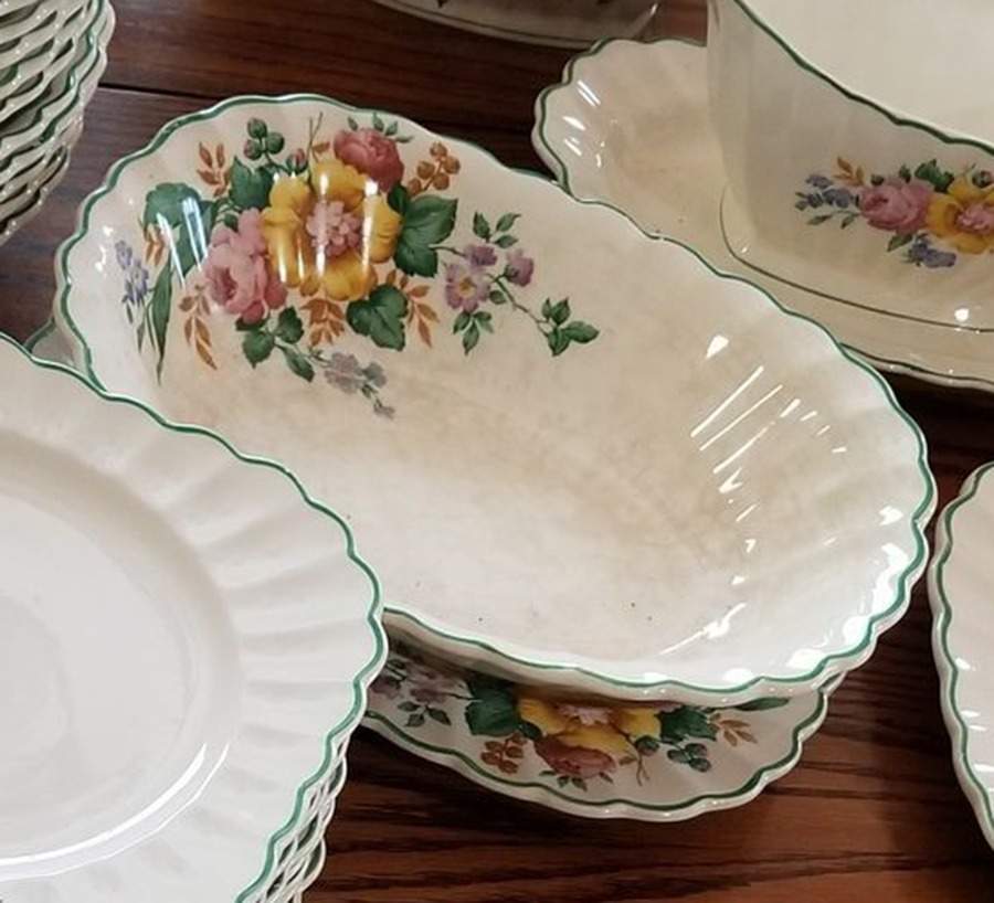 SEB176 10" Oval Vegetable Bowl by Sebring Pottery-1