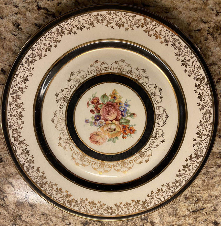 SUB65 Dinner Plate by Superior Bavaria-1