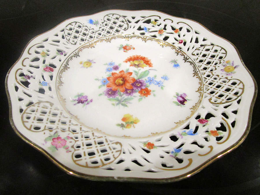 Dresden Flowers Dinner Plate by Schumann - Bavaria-1