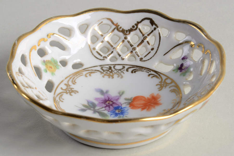 Dresden Flowers Nut Dish by Schumann - Bavaria-1