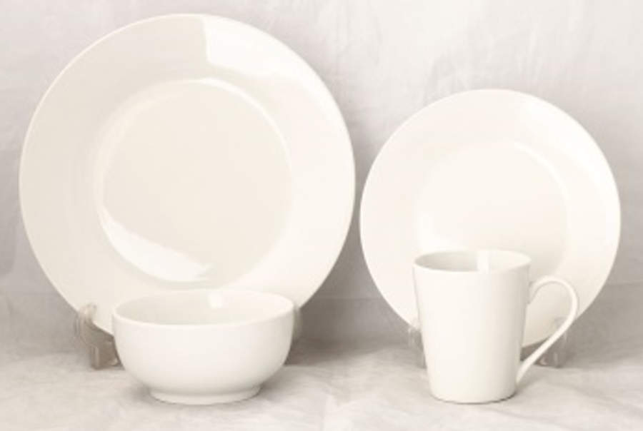 Kendall Dinner Plate by Studio Nova-1