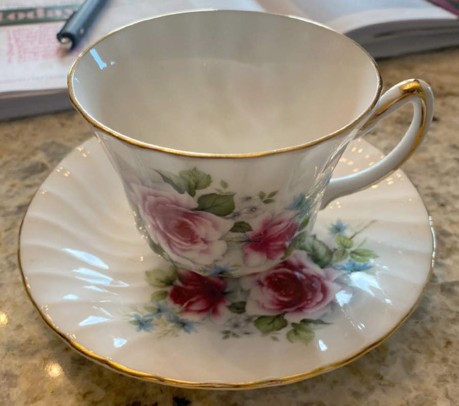 SUT85 Flat Cup & Saucer Set by Sutherland-1