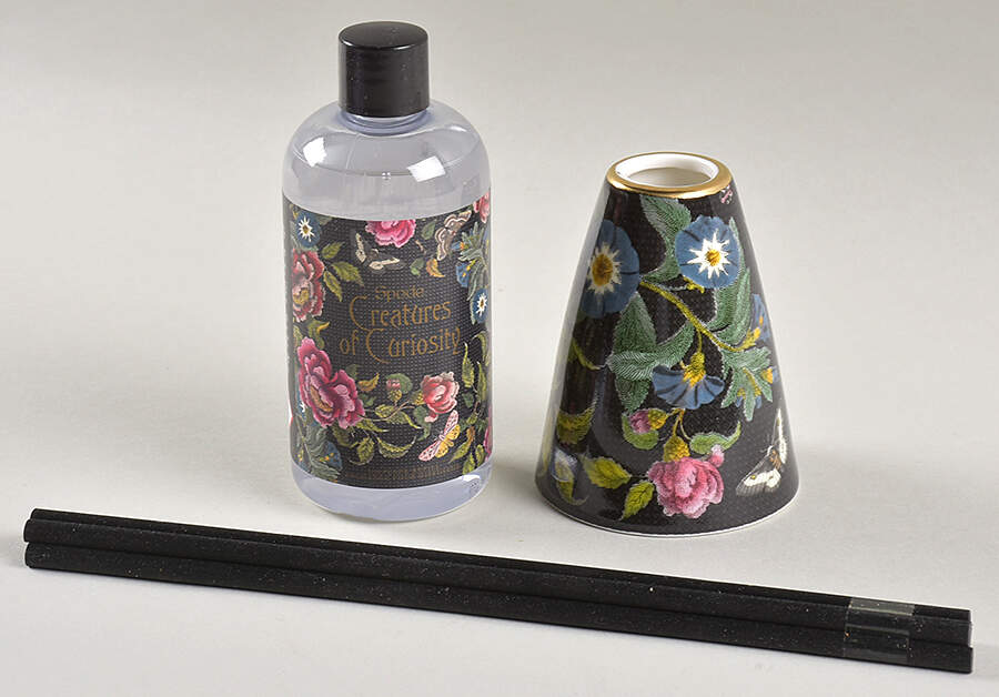 Creatures of Curiosity Oil Diffuser Set (Holder, Sticks & Fragrance Oil) by Spode-1