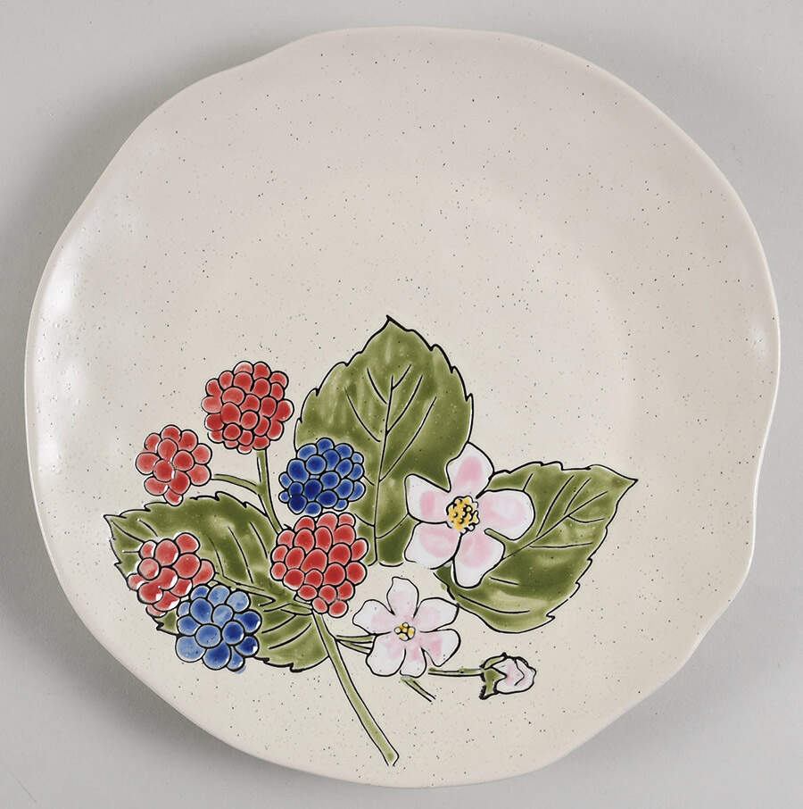 Berry Patch Dinner Plate by Spectrum-1