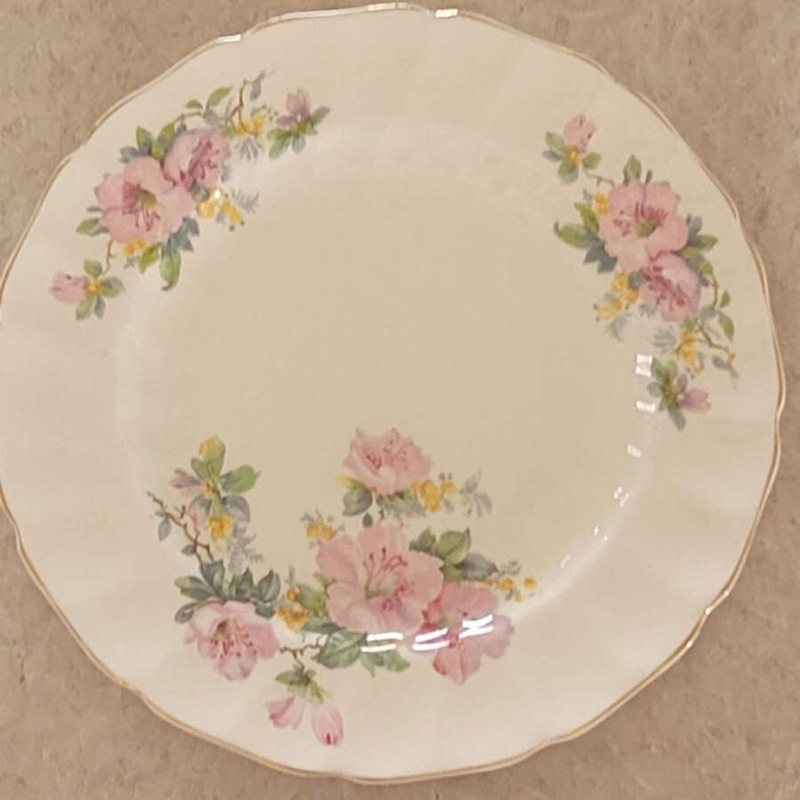 Beaumont Dinner Plate by Sovereign Potters-1