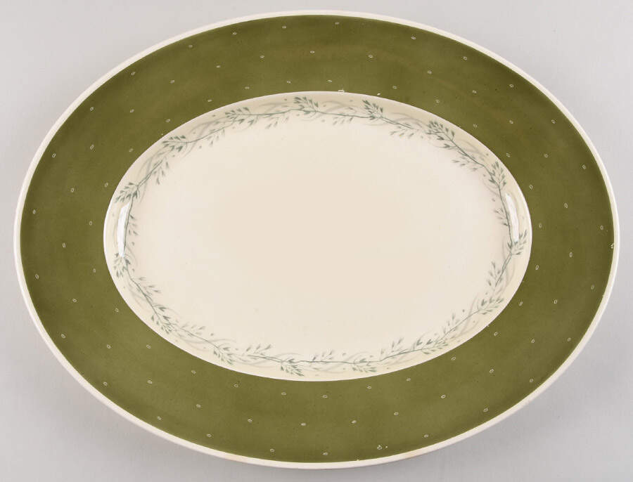 2111 16" Oval Serving Platter by Susie Cooper-1
